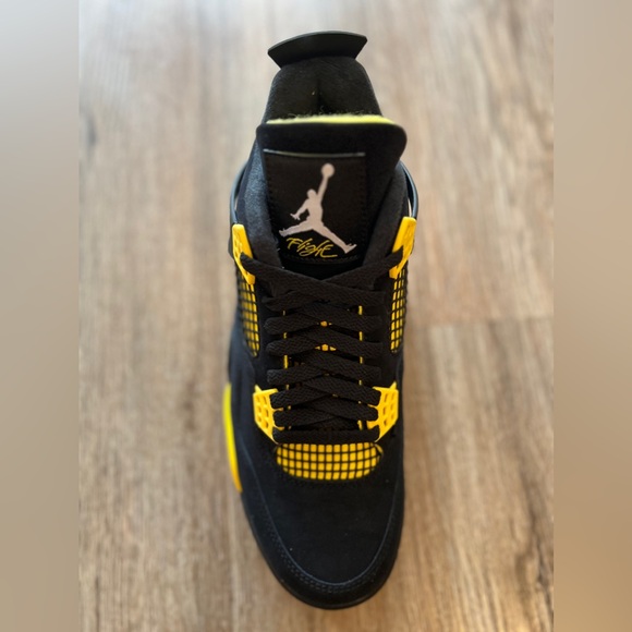 COPY - $3 START!! JOIN LIVE!! Air Jordan 4 Thunder Yellow Size 10 - Picture 4 of 7